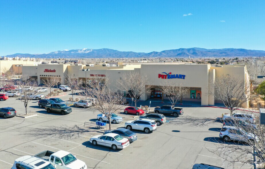 More Photos Of 3513-3561 Zafarano Dr, Santa Fe Unknown For Lease