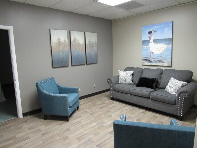 More Photos Of 4001 Confederate Point Rd, Jacksonville Medical For Sale