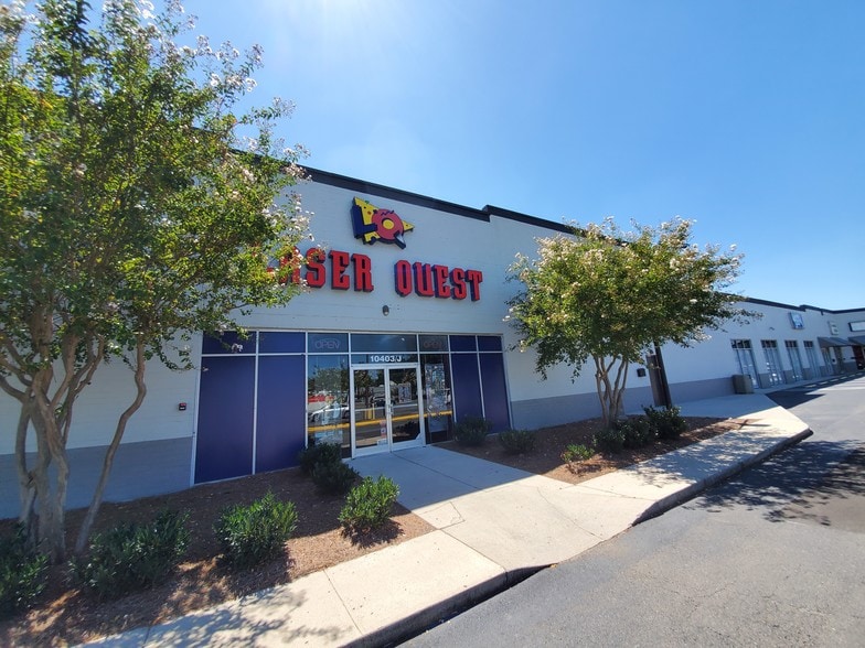 More Photos Of 10403 Park Rd, Charlotte Unknown For Lease