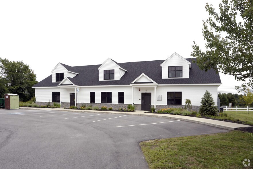 Primary Photo Of 288 S River Rd, Bedford Medical For Lease