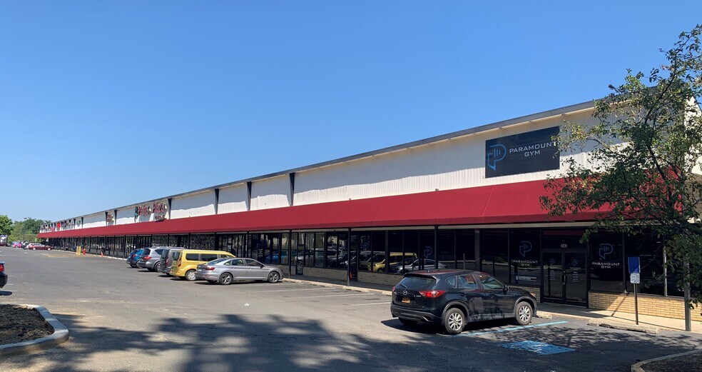 More Photos Of 162 State Route 34, Old Bridge Unknown For Lease