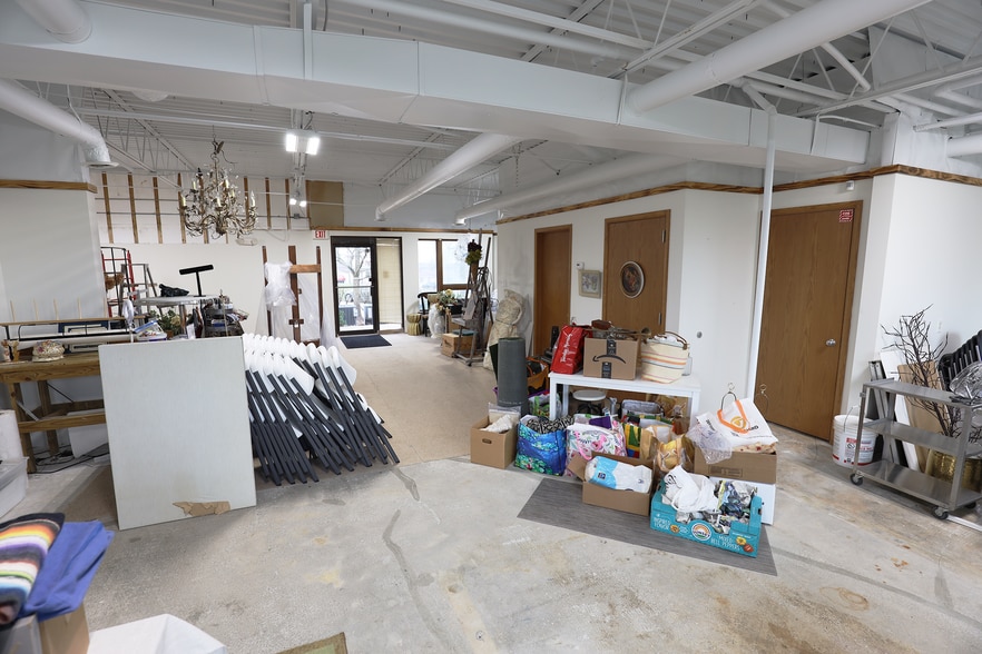 More Photos Of 1839 Pearl Rd, Brunswick Medical For Sale