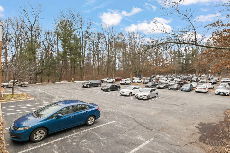 More Photos Of 339 Buschs Frontage Rd, Annapolis Medical For Lease