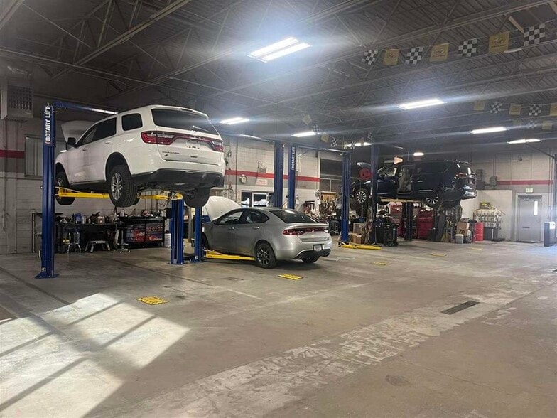 More Photos Of 4120 S US Highway 41, Terre Haute Auto Dealership For Sale