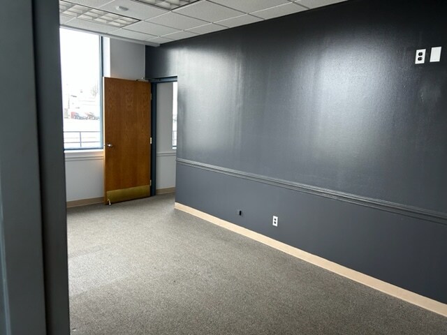 More Photos Of 1212 Abbott Rd, Buffalo Auto Dealership For Lease