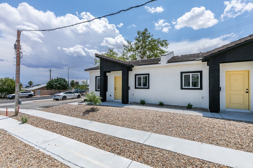 More Photos Of 365 N 16th St, Las Vegas Apartments For Sale