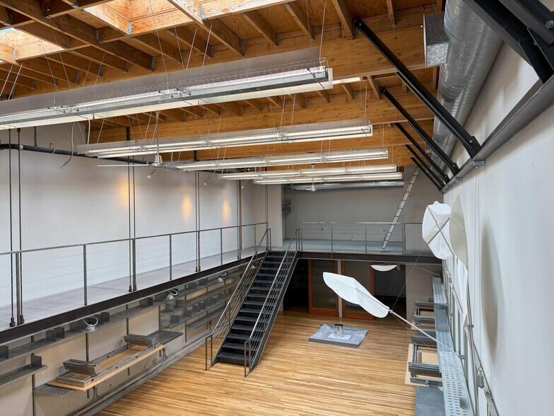 More Photos Of 146 11th St, San Francisco Industrial For Lease