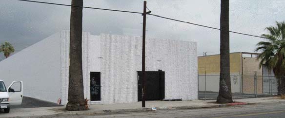 More Photos Of 1385 E 15th St, Los Angeles Warehouse For Sale