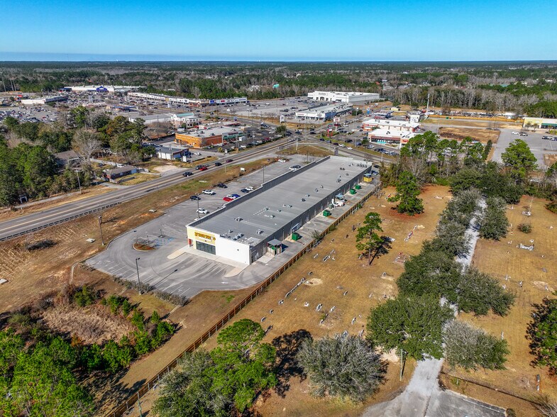 More Photos Of 3179 Mallett Rd, D'Iberville Storefront For Sale