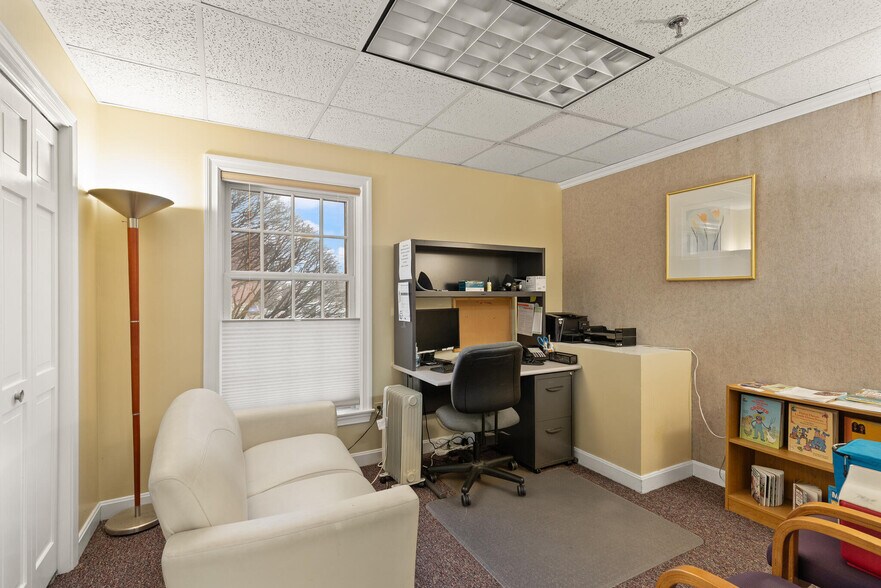 More Photos Of 7 Federal St, Danvers Office For Sale