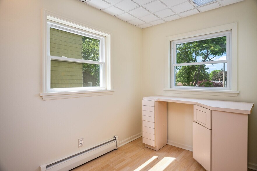 More Photos Of 128 Empire Blvd, Rochester Office Residential For Sale