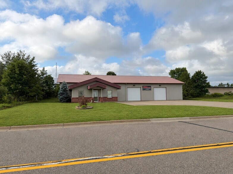 More Photos Of 7745 Goedderz Rd, Baxter Warehouse For Sale