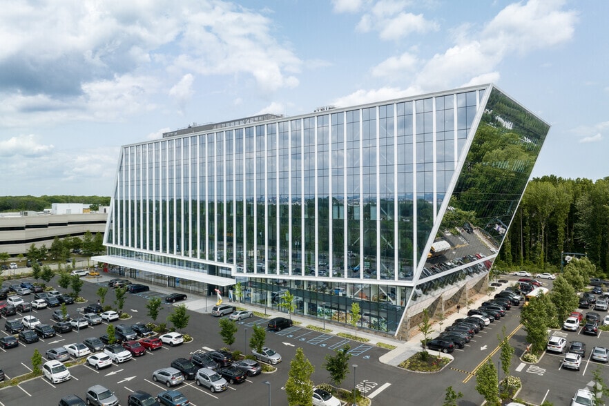 More Photos Of 1441 South Ave, Staten Island Office For Lease