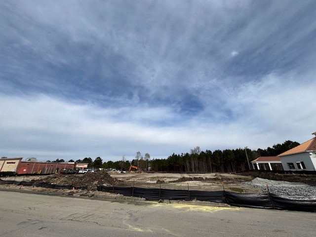 More Photos Of 6990 Western Blvd, Jacksonville General Retail For Lease