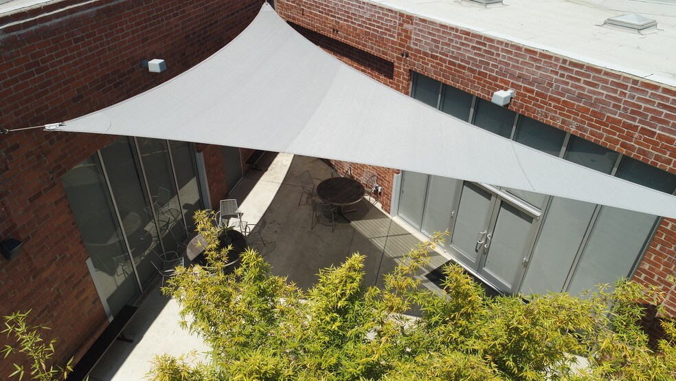 More Photos Of 3501-3505 Hayden Ave, Culver City Office For Lease
