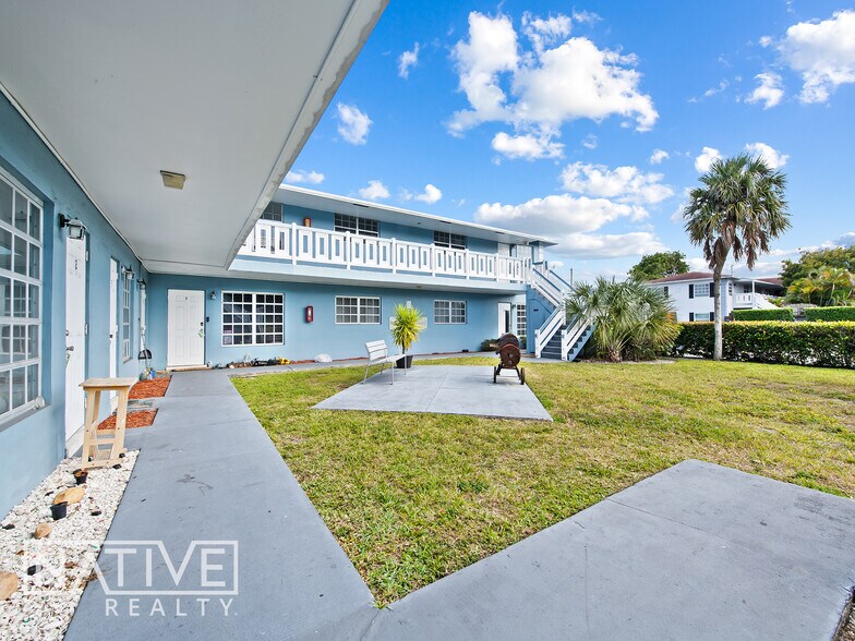 More Photos Of 701 NE 13th Ct, Fort Lauderdale Apartments For Sale