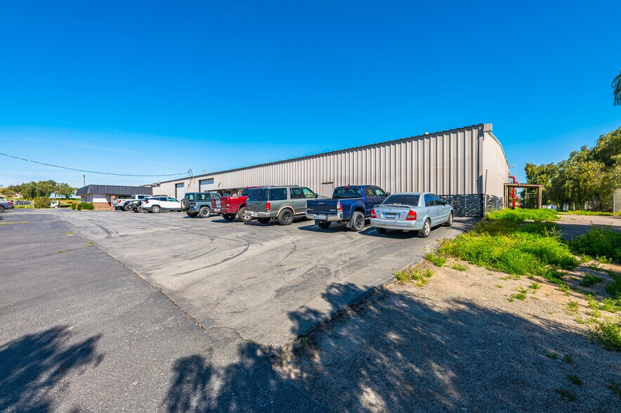 More Photos Of 22850 Perry St, Perris Manufacturing For Sale