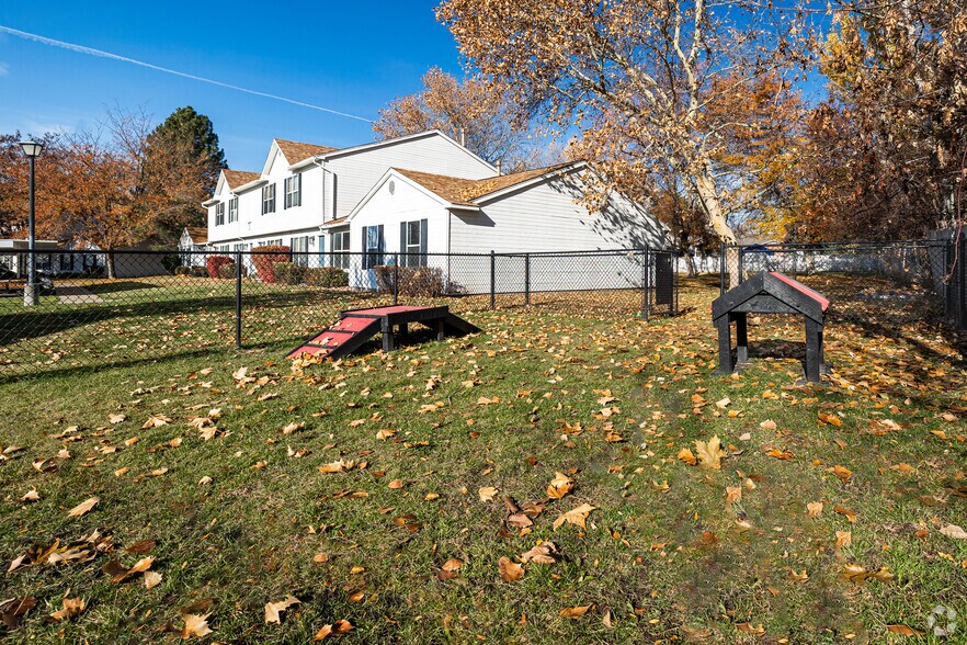 More Photos Of 275 S Fort Ln, Layton Apartments For Sale