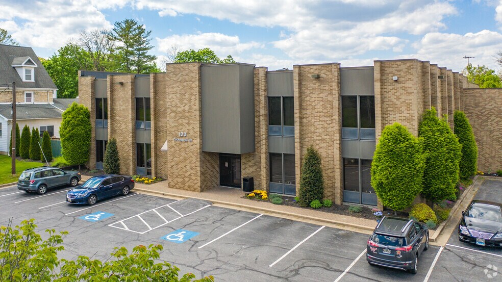 More Photos Of 120 Cockeysville Rd, Cockeysville Office For Sale