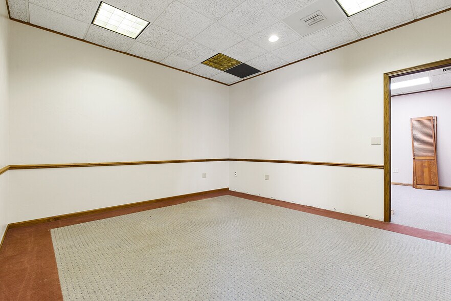 More Photos Of 20 Forest Ave, Fond Du Lac Apartments For Sale