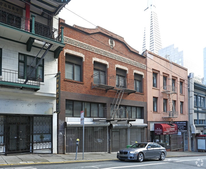 More Photos Of 716-720 Sacramento St, San Francisco Office For Lease