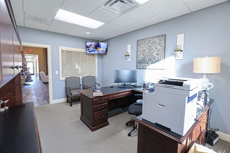 More Photos Of 1105 Octane Dr, Murray Office For Sale