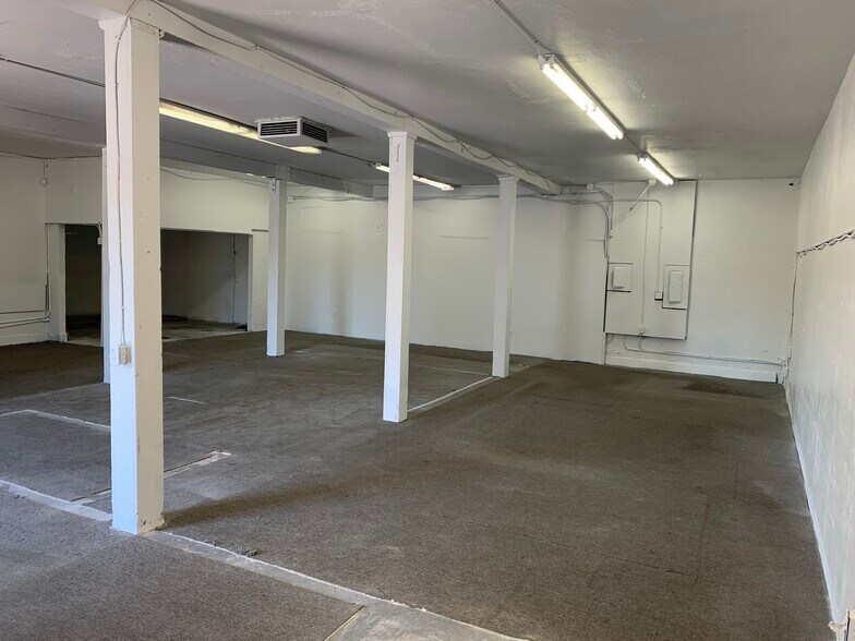 More Photos Of 501 S Fetterly Ave, East Los Angeles Storefront Retail Residential For Sale