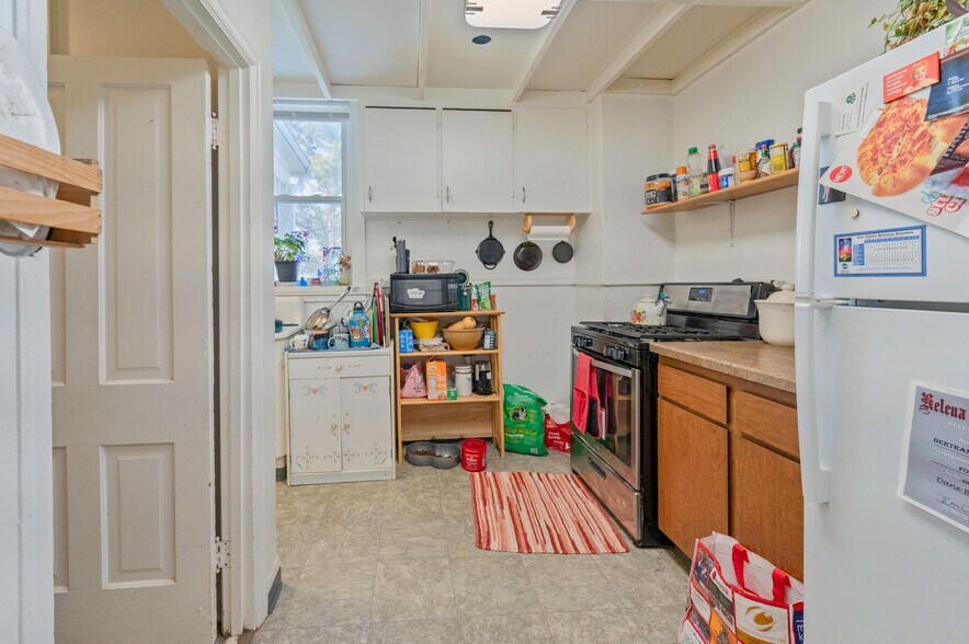 More Photos Of 504 Breckenridge St, Helena Apartments For Sale