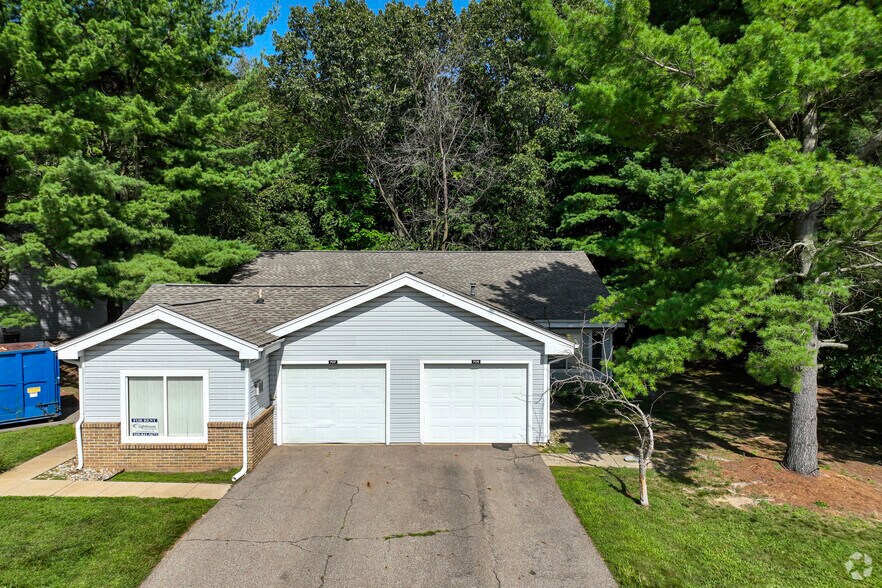 More Photos Of 709 Toulouse, Battle Creek Multifamily For Sale