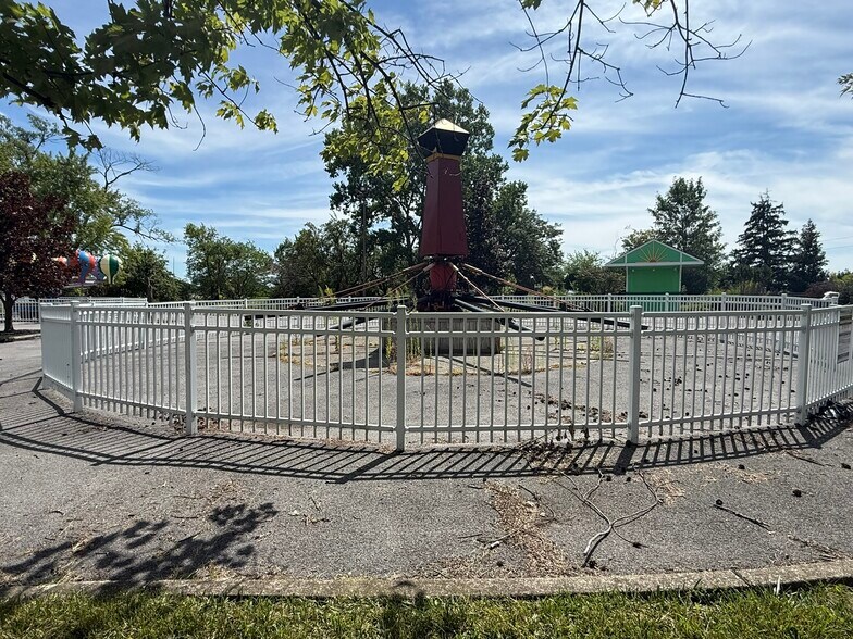 More Photos Of 2400 Grand Island Blvd, Grand Island Amusement Park For Sale