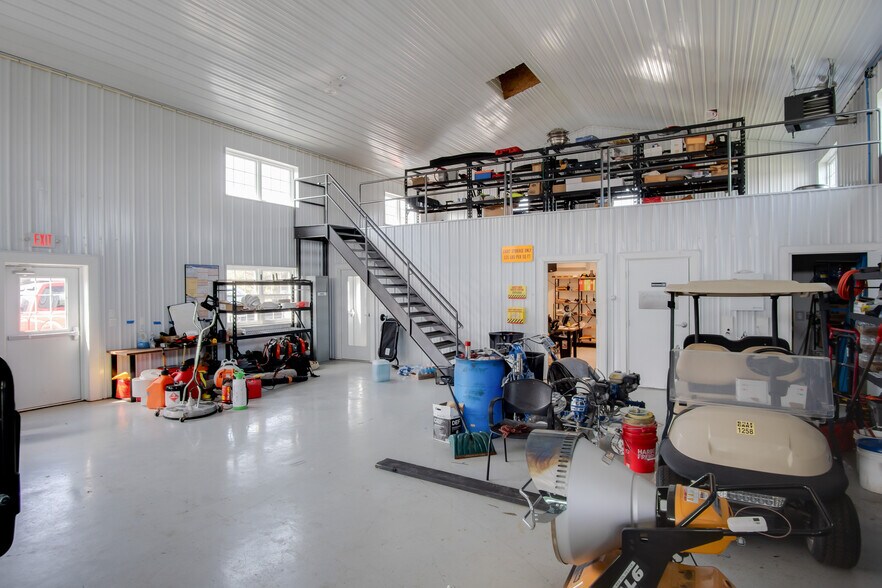 More Photos Of 4861 Winchester Blvd, Frederick Warehouse For Sale