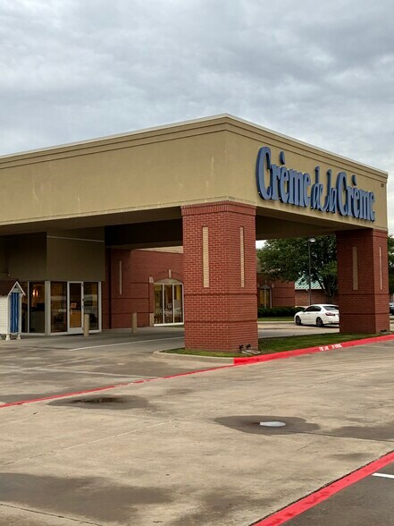 More Photos Of 1207 W McDermott Dr, Allen Daycare Center For Lease