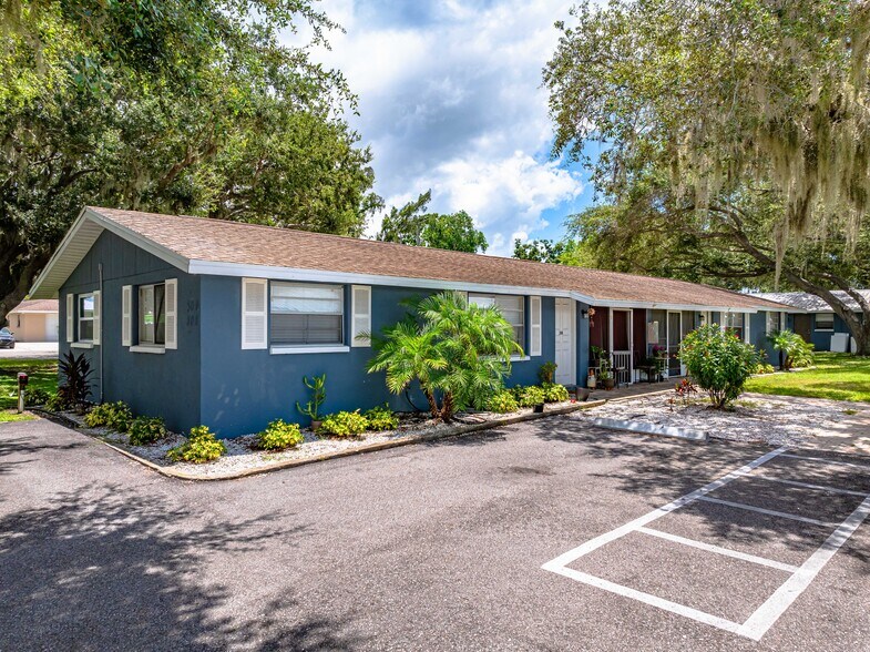 More Photos Of 605 Osceola Rd, Nokomis Apartments For Sale