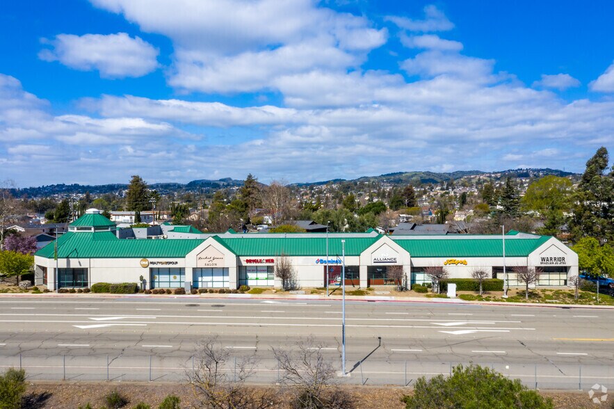 More Photos Of 3300 E Castro Valley Blvd, Castro Valley Unknown For Lease