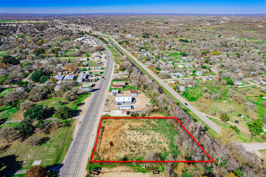 More Photos Of 1561 Pierce Street, Luling Land For Sale