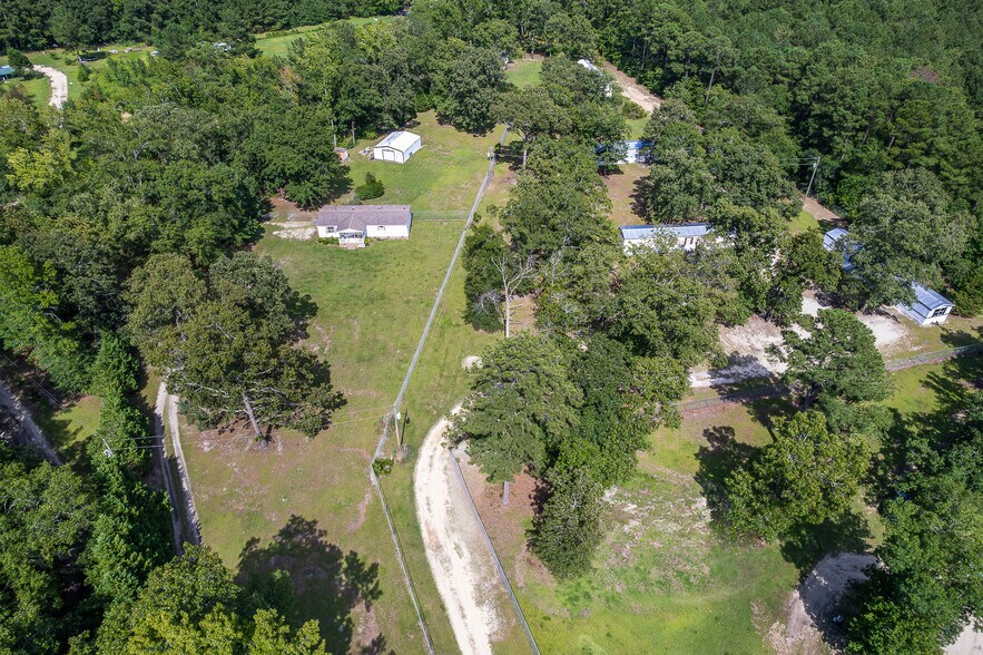 More Photos Of 399 Ireland Dr, Lumber Bridge Multifamily For Sale