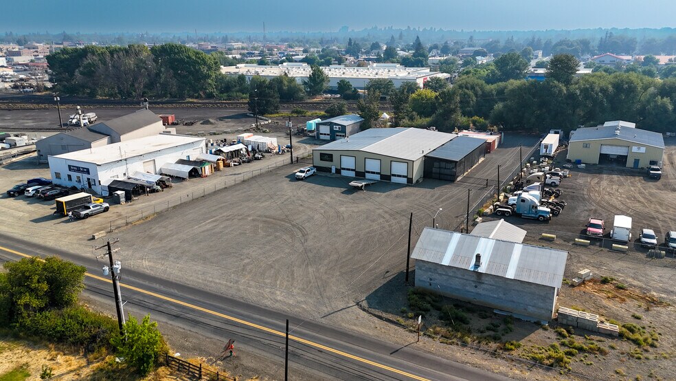 More Photos Of 220 S Railroad Ave, Ellensburg Industrial For Sale