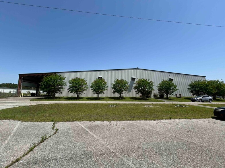More Photos Of 3014 Industrial Park Rd, Millen Manufacturing For Lease