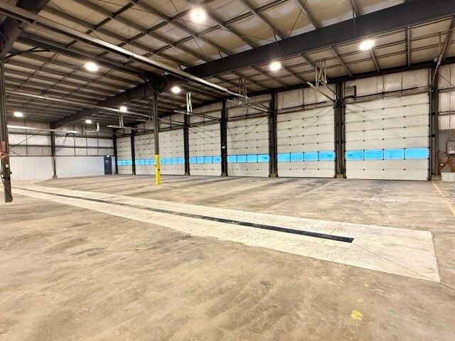More Photos Of 8 Van Der Horn Way, Red Deer County Truck Terminal For Sale