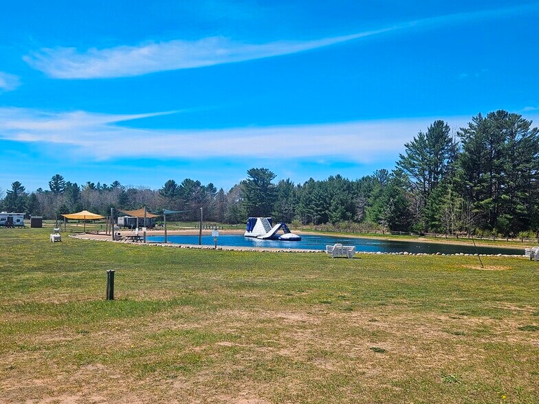 More Photos Of 4702 Hi Pines Ln, Eagle River Trailer Camper Park For Sale