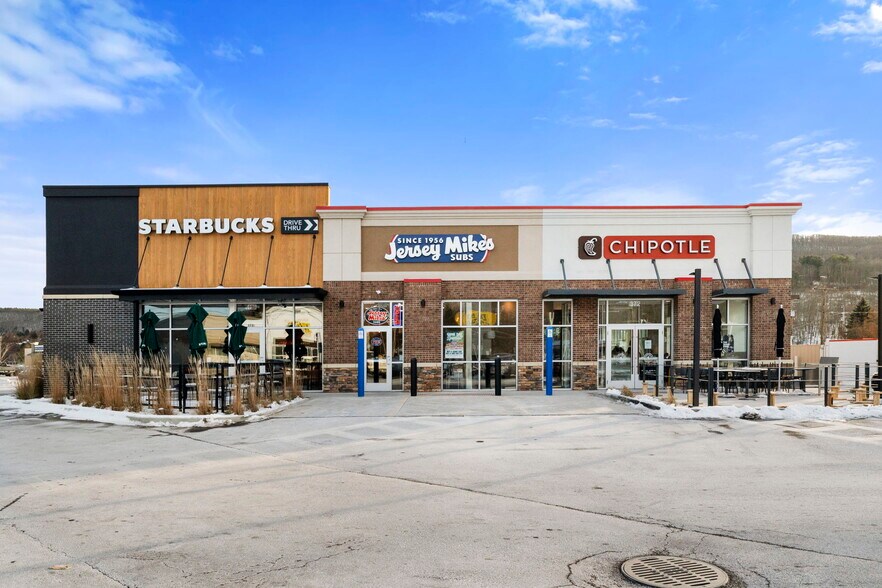 More Photos Of 372 W Pulteney St, Corning Restaurant For Sale