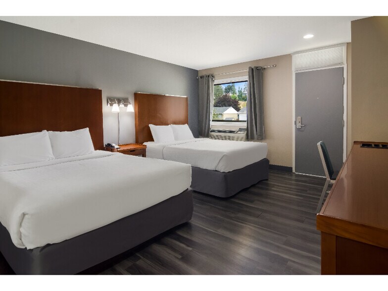 More Photos Of 1390 Columbia St, Kamloops Hotel For Sale