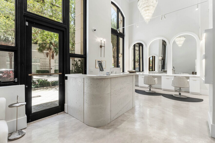 More Photos Of 801 S Olive Ave, West Palm Beach Apartments For Sale