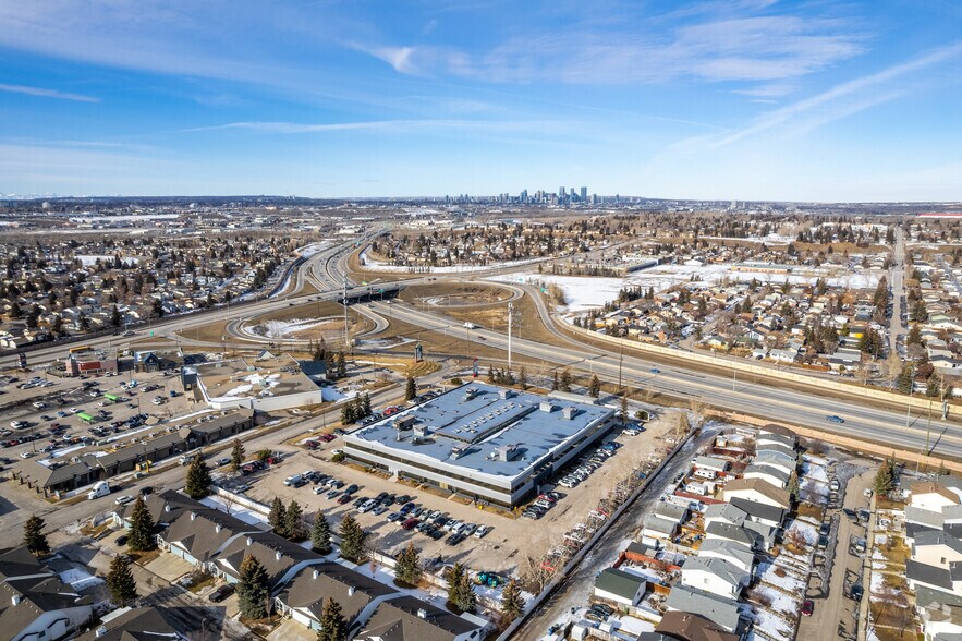 More Photos Of 200 Rivercrest Dr SE, Calgary Medical For Lease