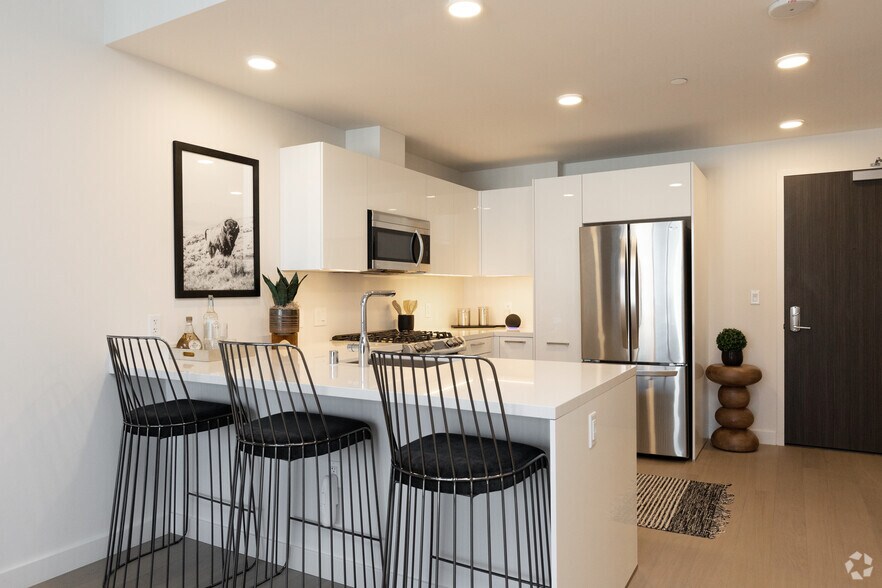 More Photos Of 2801 Sunset Pl, Los Angeles Apartments For Lease