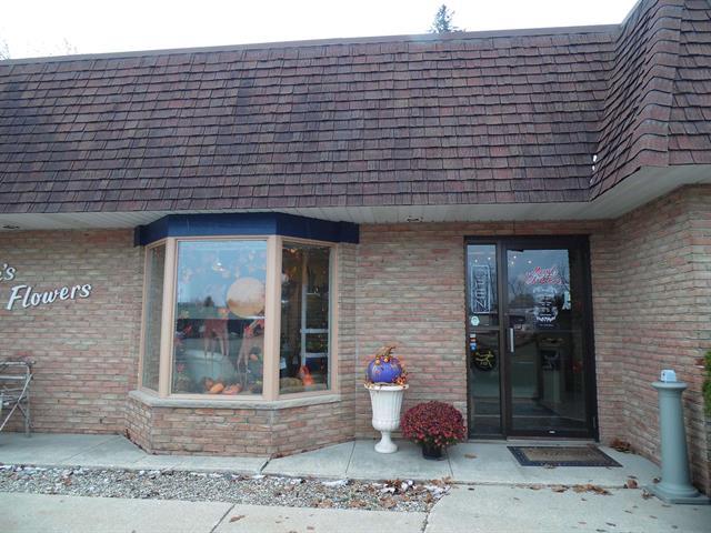 More Photos Of 1109 W Cedar Ave, Gladwin Garden Center For Sale