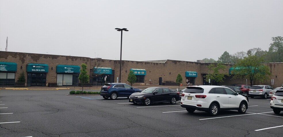 More Photos Of 25 Kinnelon Rd, Kinnelon Unknown For Lease