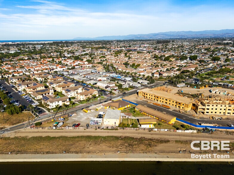 More Photos Of 5690 Cypress Rd, Oxnard Apartments For Sale
