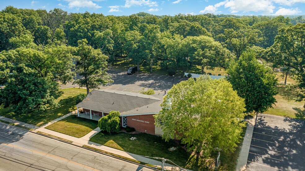 More Photos Of 939 S Wisconsin St, Hobart Religious Facility For Sale