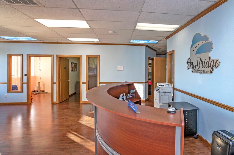 More Photos Of 9124 Gravelly Lake Dr SW, Lakewood Office For Sale